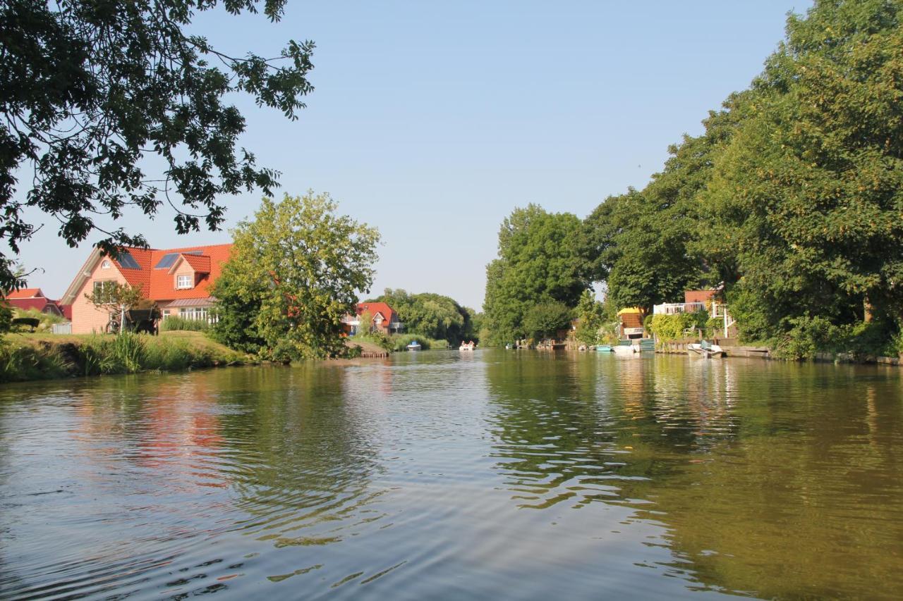 Appartamento Huus Ant Deep Og Greetsiel Krummhörn Esterno foto